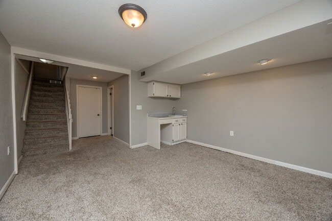 Photo - "Discover Comfort and Style: Spacious 2-Be... Apartment