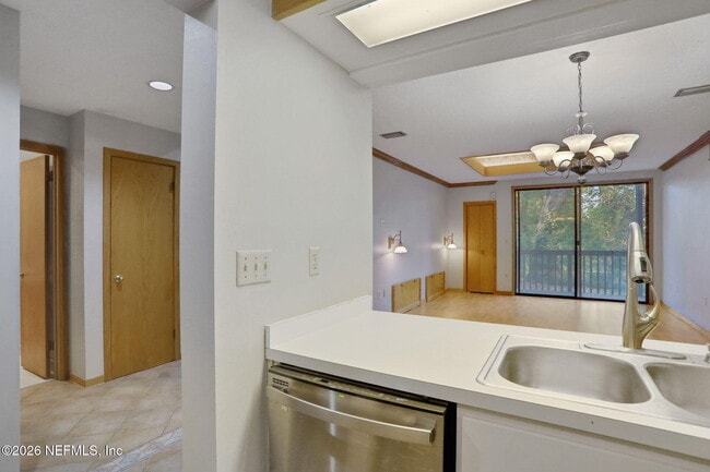 Foto del edificio - 2970 Ravines Rd