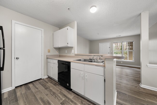 Foto del edificio - 2431 Hill St