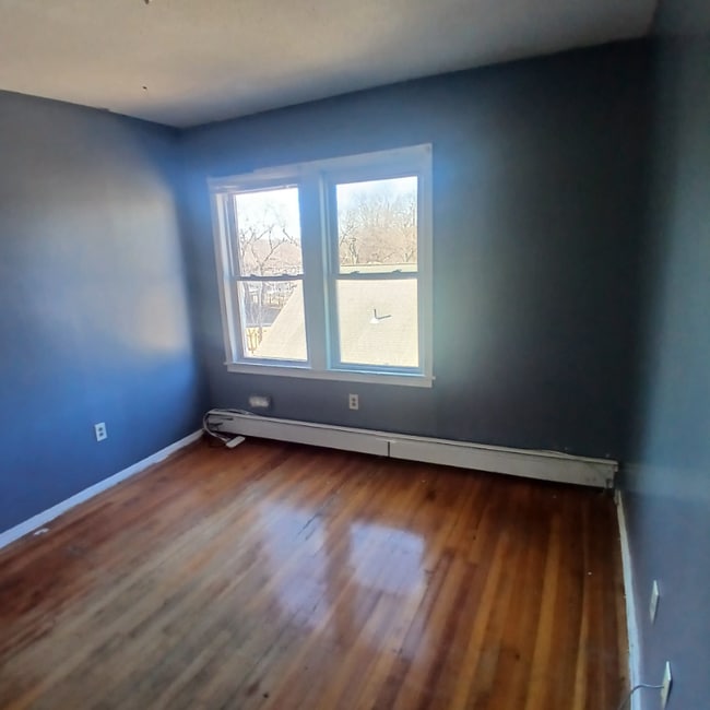 Foto del edificio - 490 Edgewood St