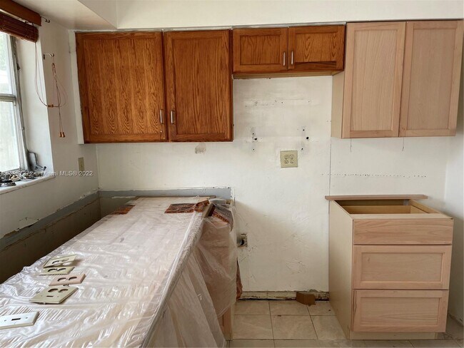 Foto del edificio - 16800 NE 1st Ave