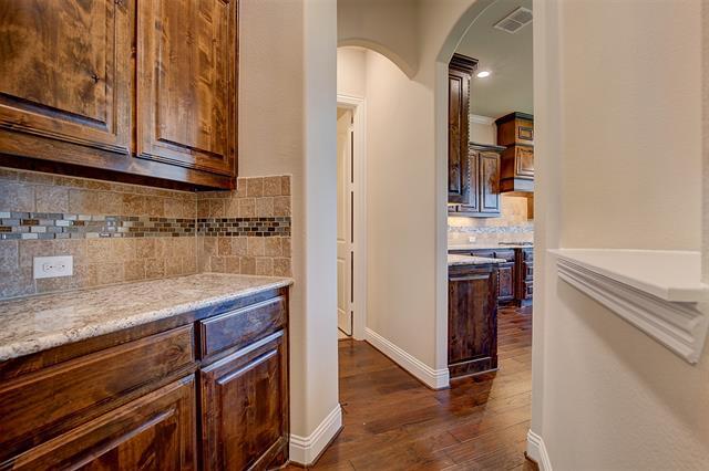 Building Photo - 9006 Forest Park Ct