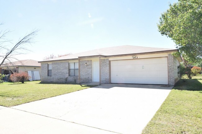 Building Photo - 2913 Cinco Dr Killeen
