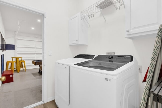 Photo - 2908 Sunset Lakes Blvd House