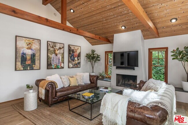 Foto del edificio - 27 Latimer Rd