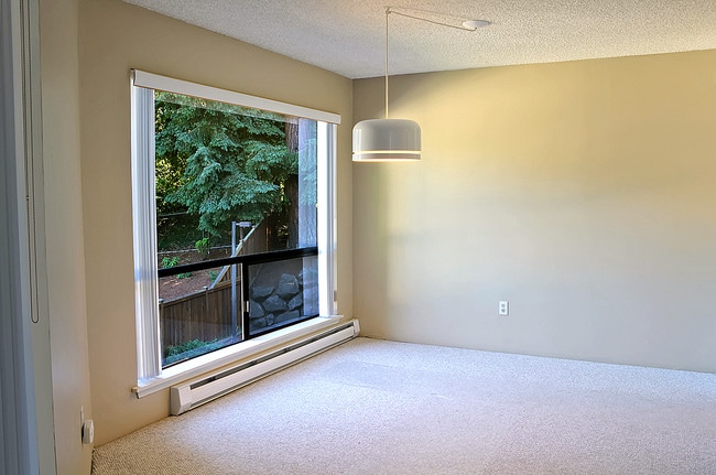 Foto del edificio - 13739 15th Ave NE