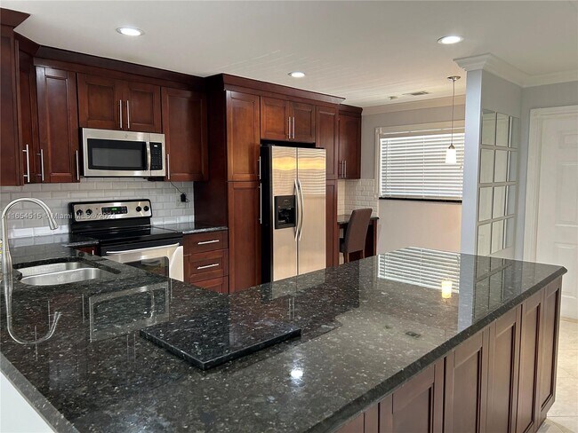 Foto del edificio - 23466 SW 57th Ave