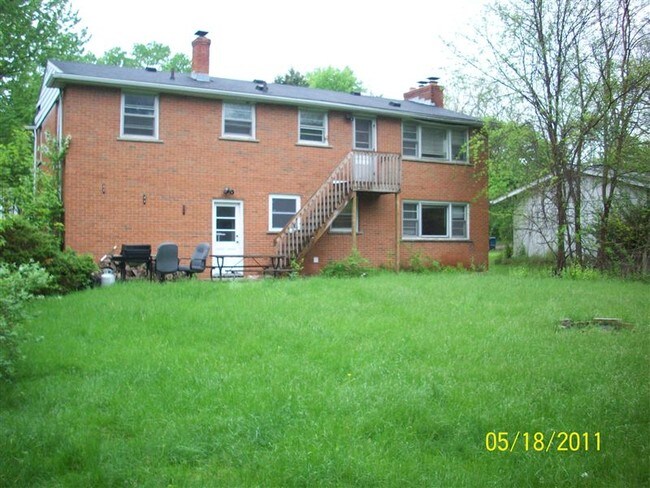 Foto del edificio - 1010 Cedar Bend Dr