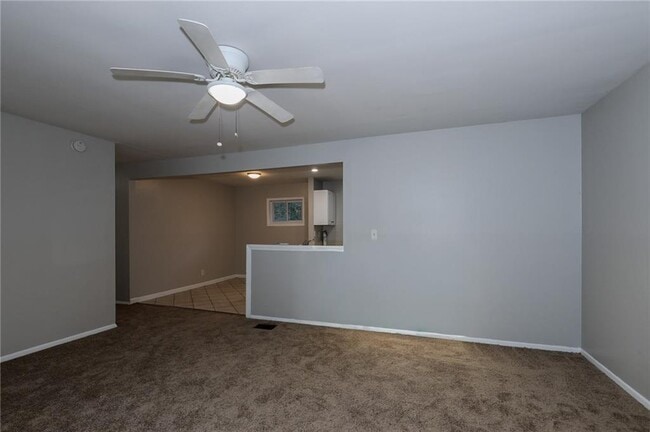 Building Photo - 3539 Tulip Dr