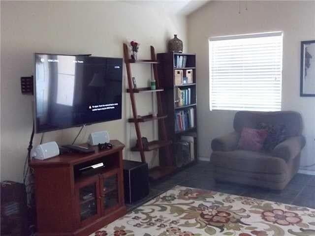 Building Photo - 5793 Sanderling Dr