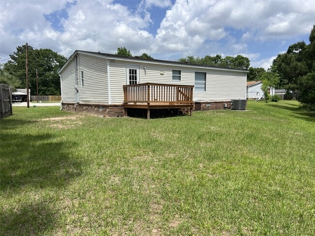 Building Photo - 16524 Spring Rain Ct