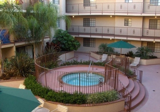 Building Photo - 301 E Verdugo Ave