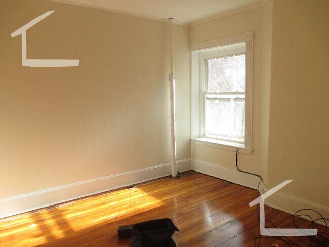 Foto del edificio - No Brokers Fee, No Security Deposit, Heat ...