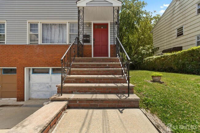Foto del edificio - 1755 Winfield St