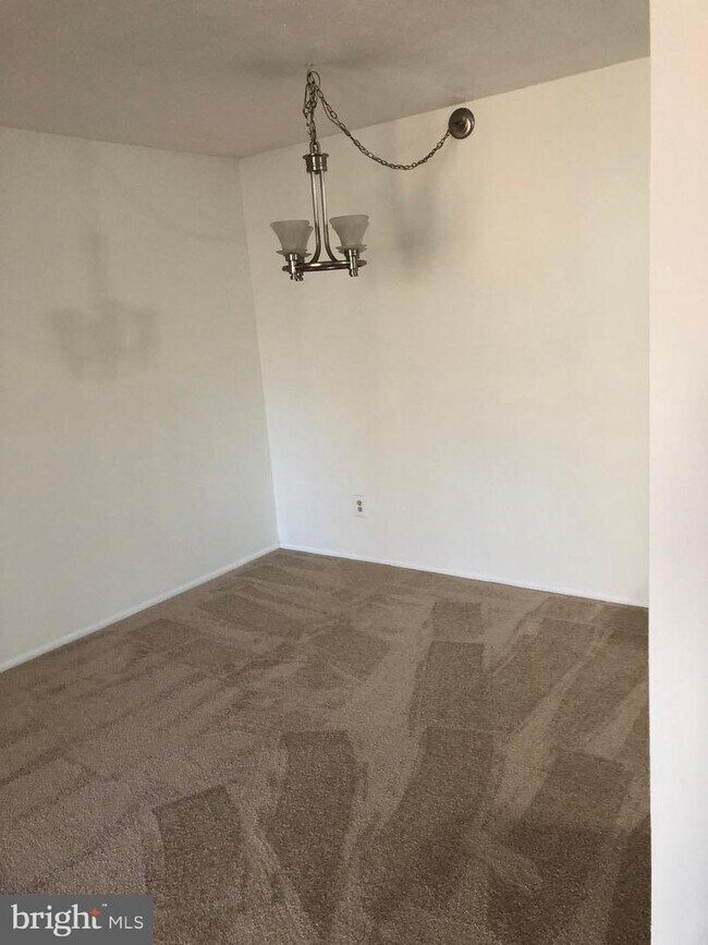 Building Photo - 120 N Bethlehem Pike