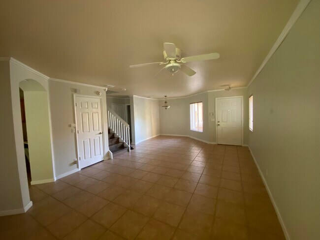 Foto del edificio - 6168 Eaton St