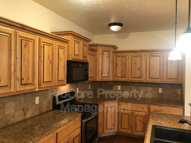 Foto del edificio - 1012 E McKinley St