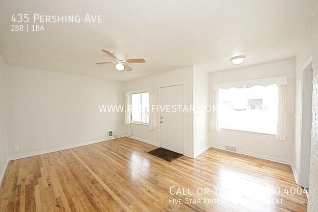 Foto del edificio - 435 Pershing Ave