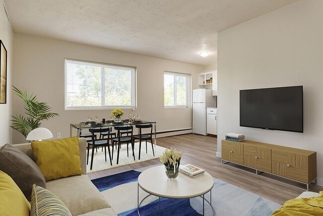 Building Photo - The Regent