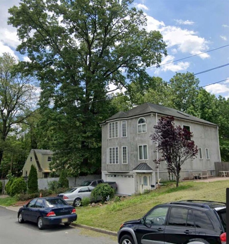 Primary Photo - 198 Prospect Terrace