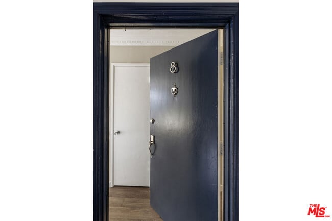 Foto del edificio - 925 N Curson Ave