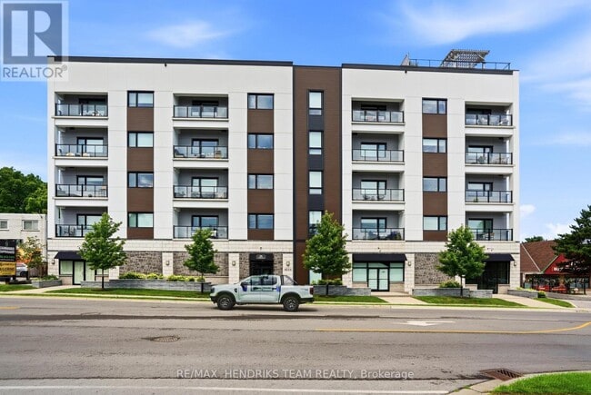 Building Photo - 4514 Ontario St