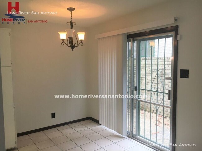 Foto del edificio - 9915 Powhatan Dr