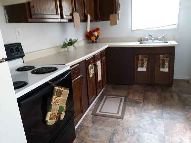 Foto del edificio - 8034 Fort Smallwood Rd