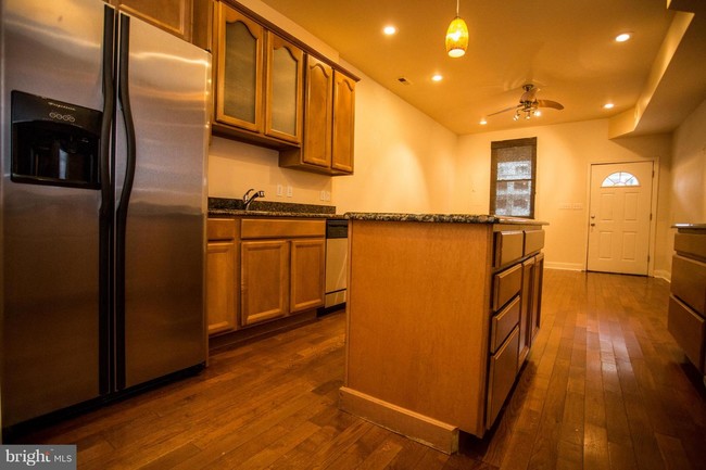 Foto del edificio - 1468 Woodall St