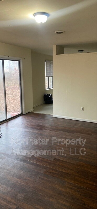 406 Highland Forest Dr Greenwood Sc 29646 House For Rent In Greenwood Sc Apartments Com