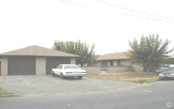 Foto del edificio - 231 Robin Way