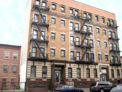 Building Photo - Dekalb Avenue Apartments