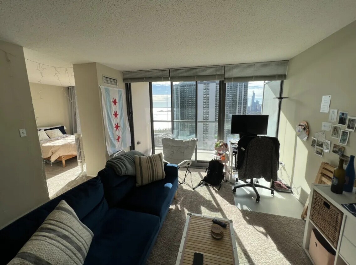 Foto principal - 400 East South Water Street