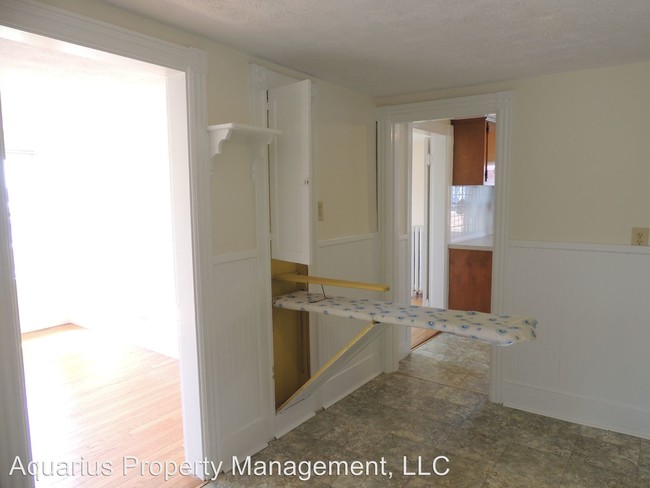Foto del edificio - 3 br, 1 bath House - 38 Hammond St Unit 1