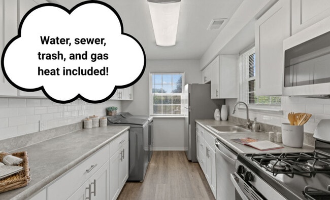 Signature Kitchen Style in 3-Bedroom Floor Plan - Powder Mill Apartments Signature Kitchen Style in 3-Bedroom Floor Plan - Powder Mill Apartments
