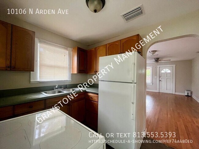 Foto del edificio - 10106 N Arden Ave