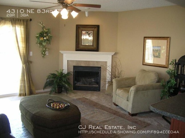 Foto del edificio - 4310 NE 83rd Terrace
