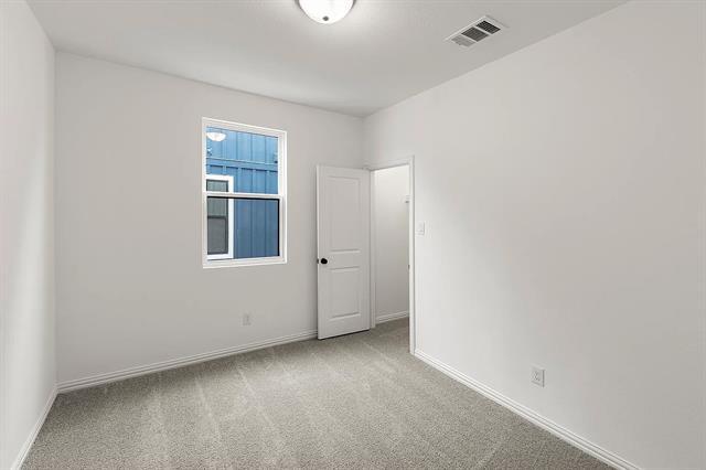 Foto del edificio - 713 Kerrville Ln