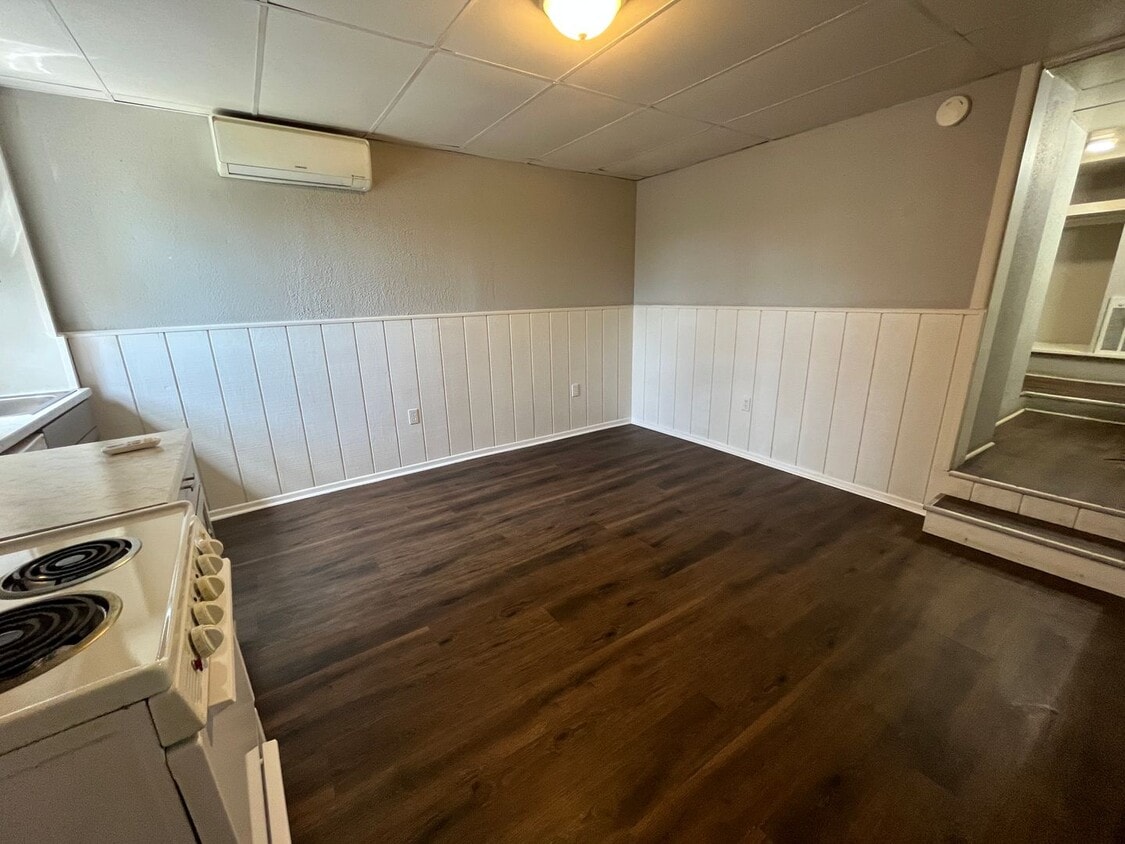 Photo - 2224 Arlington Ave