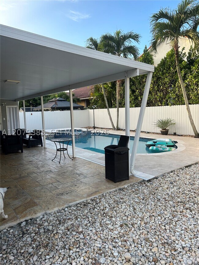 Foto del edificio - 9180 NW 149th Terrace
