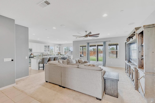 Building Photo - *RENT SPECIAL* Gorgeous 3-bedroom home in ...