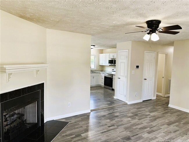 Building Photo - 4938 Tangerine Dr