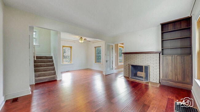 Building Photo - 1492 S Jefferson St