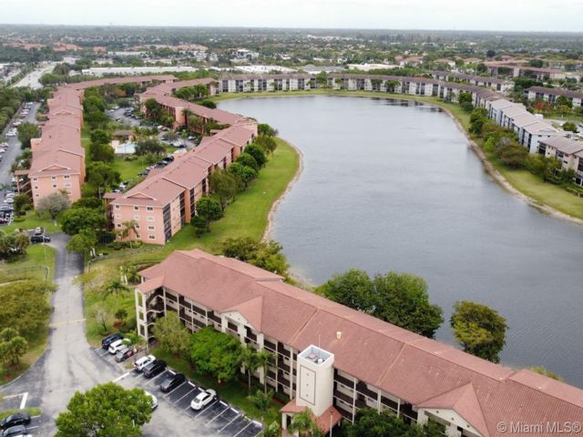 Building Photo - 801 SW 141st Ave