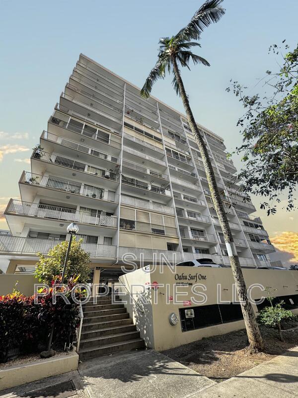 Foto principal - 419 Keoniana St