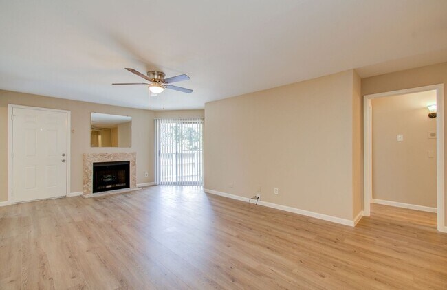 Foto del edificio - 8787 Brae Acres Rd