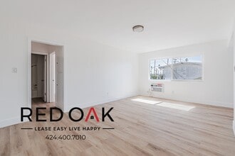 Building Photo - 1035 Myrtle Ave