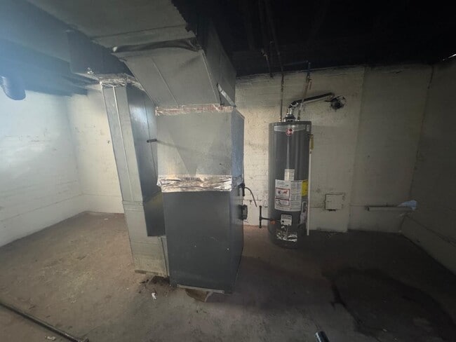 Sótano - 101 Colorado St