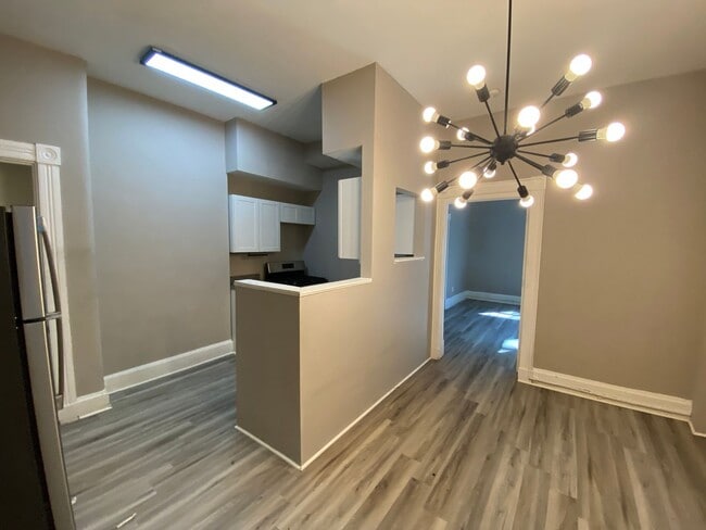 Interior Photo - 2582 W. McMicken