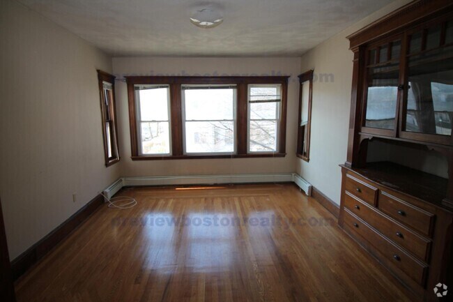 Building Photo - 151 Tremont St